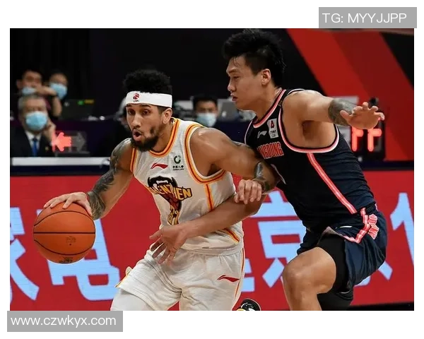 深圳马可波罗与广东东莞大益的精彩对决引发篮球迷热议